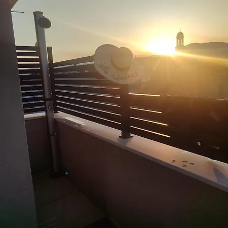 Stonehouse Dora Kaštela